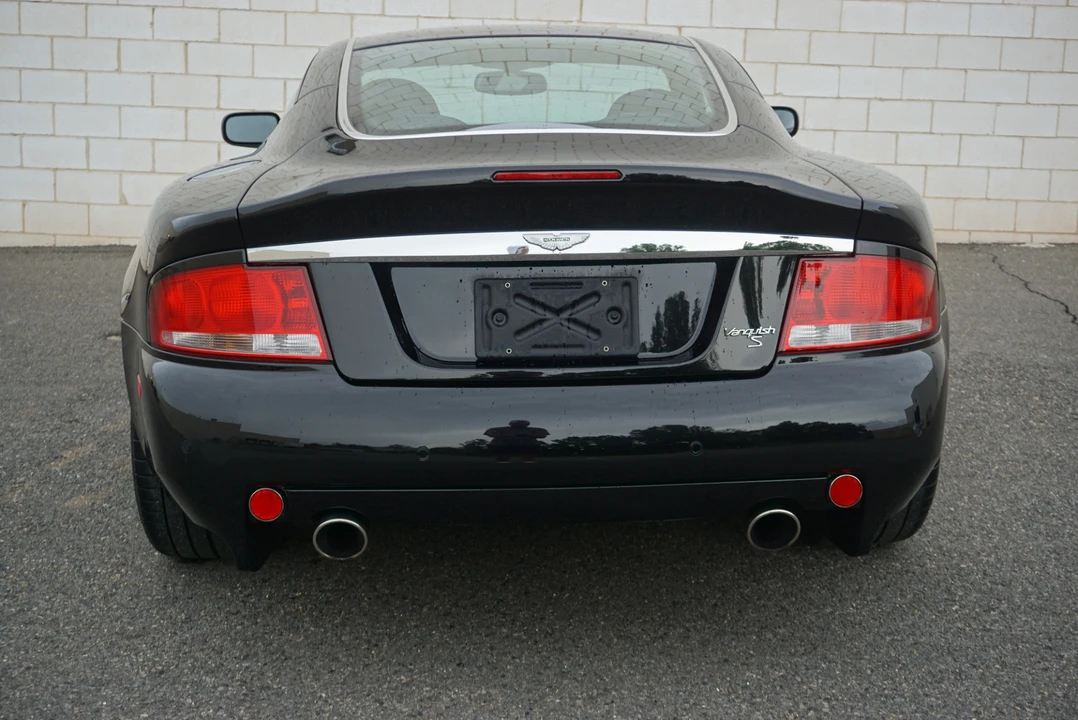 2005 Aston Martin Vanquish 1st Gen - Image 8 of 31