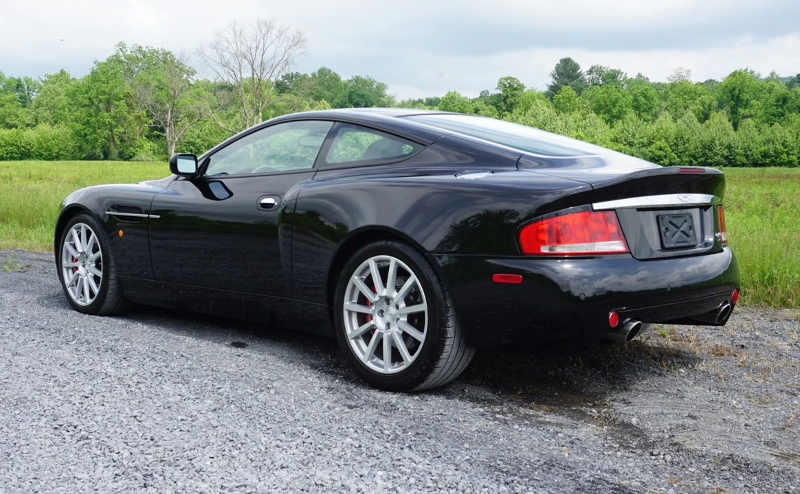 2005 Aston Martin Vanquish 1st Gen - Image 31 of 31