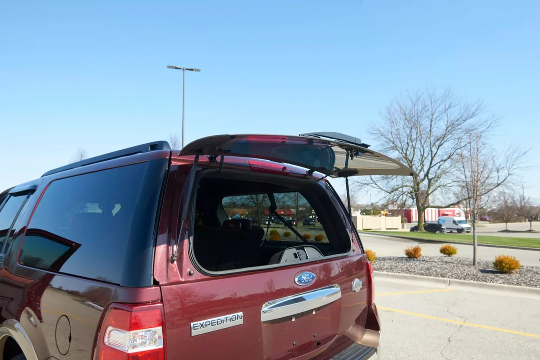 2011 Ford Expedition 3rd Gen - Image 18 of 31