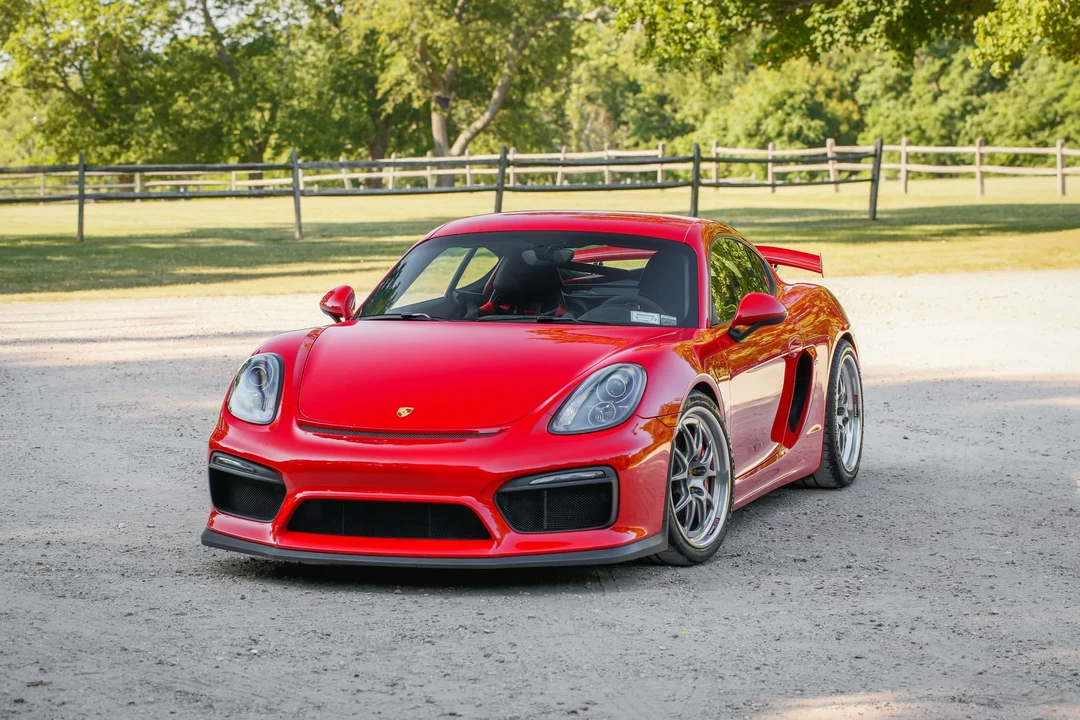 2016 Porsche 981 Cayman GT4 - Image 2 of 6