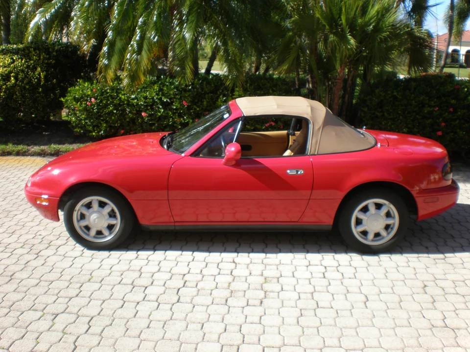 1993 Mazda NA MX-5 Miata - Image 3 of 31