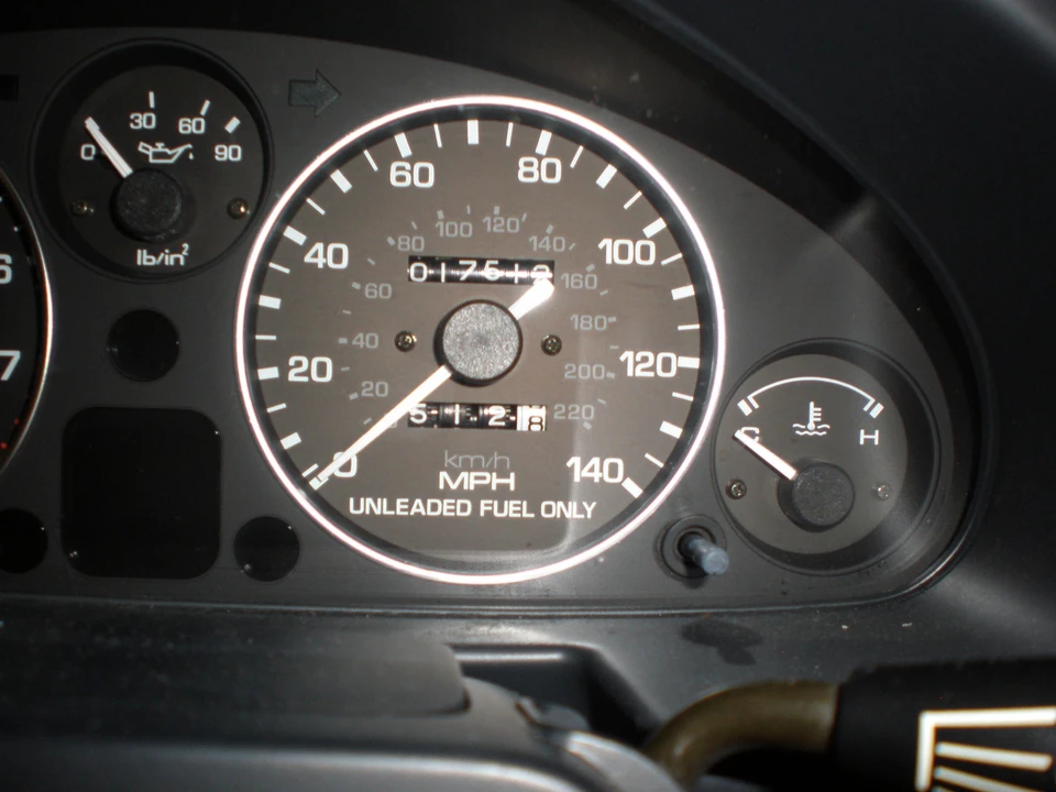 1993 Mazda NA MX-5 Miata - Image 25 of 31