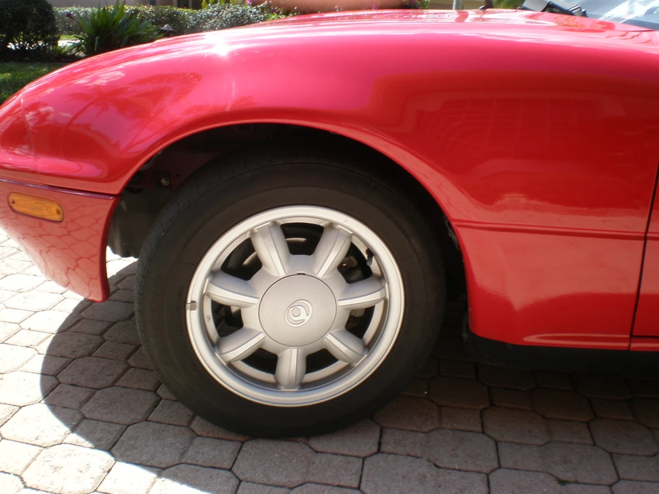 1993 Mazda NA MX-5 Miata - Image 14 of 31