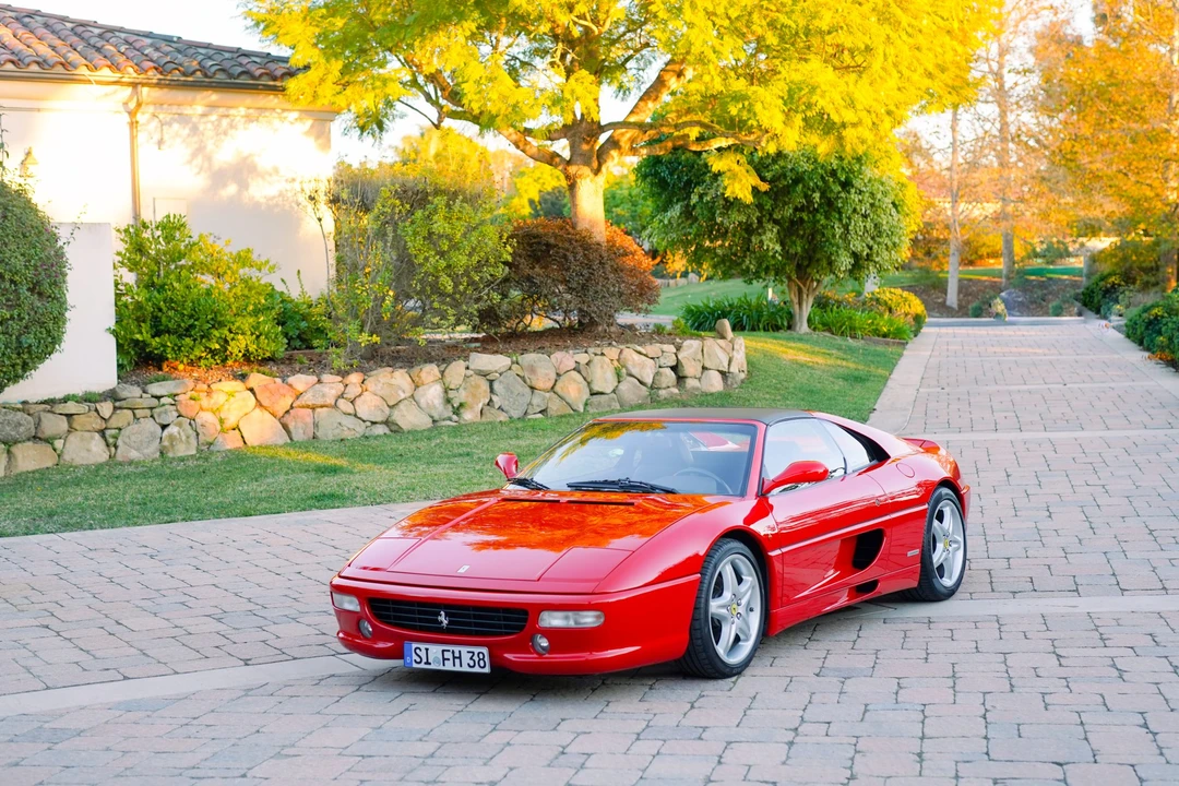 1996 Ferrari F355 GTS - Image 2 of 31