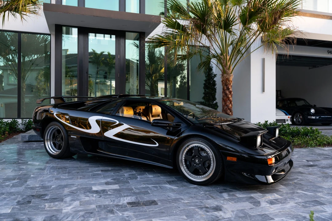 1998 Lamborghini Diablo SV - Image 28 of 31