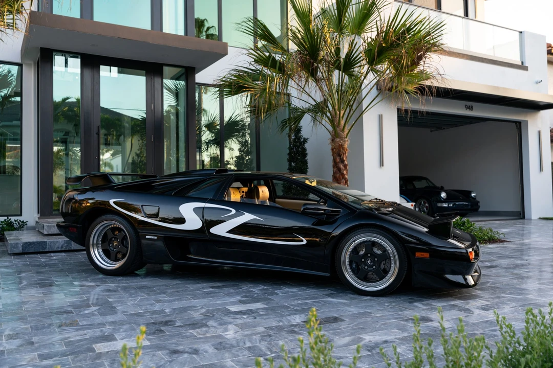 1998 Lamborghini Diablo SV - Image 27 of 31