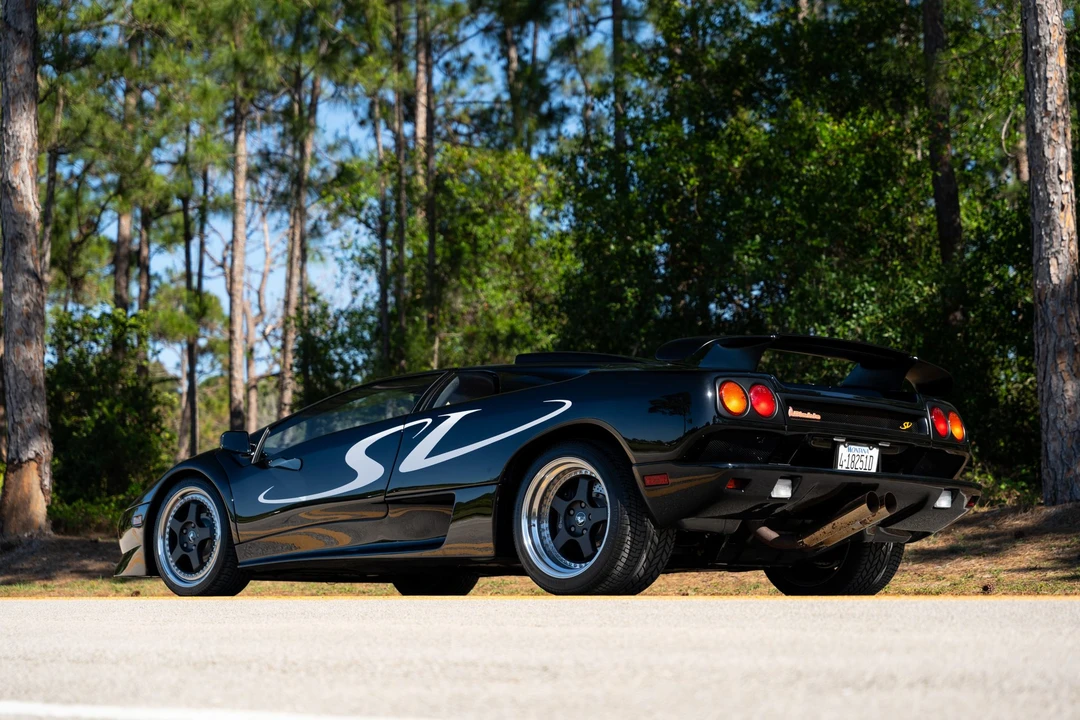 1998 Lamborghini Diablo SV - Image 11 of 31