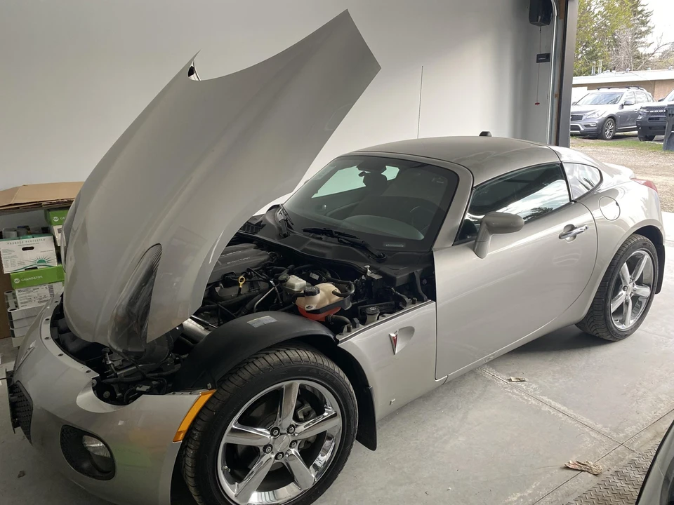 2009 Pontiac Solstice GXP - Image 15 of 31