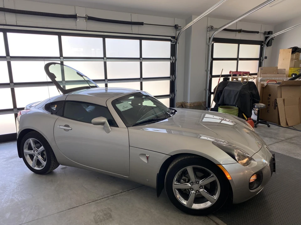 2009 Pontiac Solstice GXP - Image 12 of 31