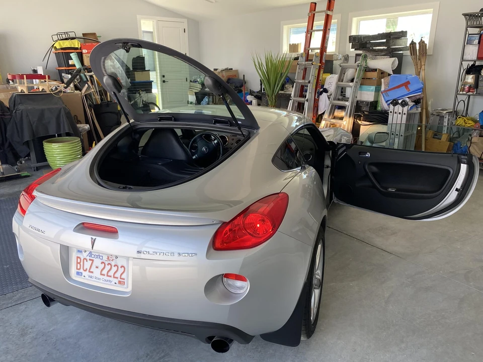 2009 Pontiac Solstice GXP - Image 11 of 31