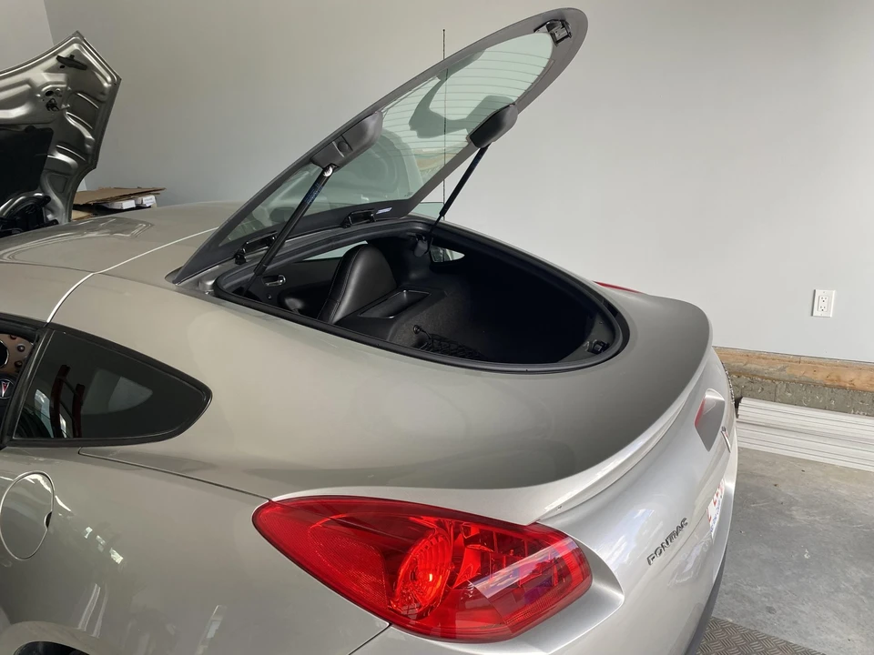 2009 Pontiac Solstice GXP - Image 19 of 31