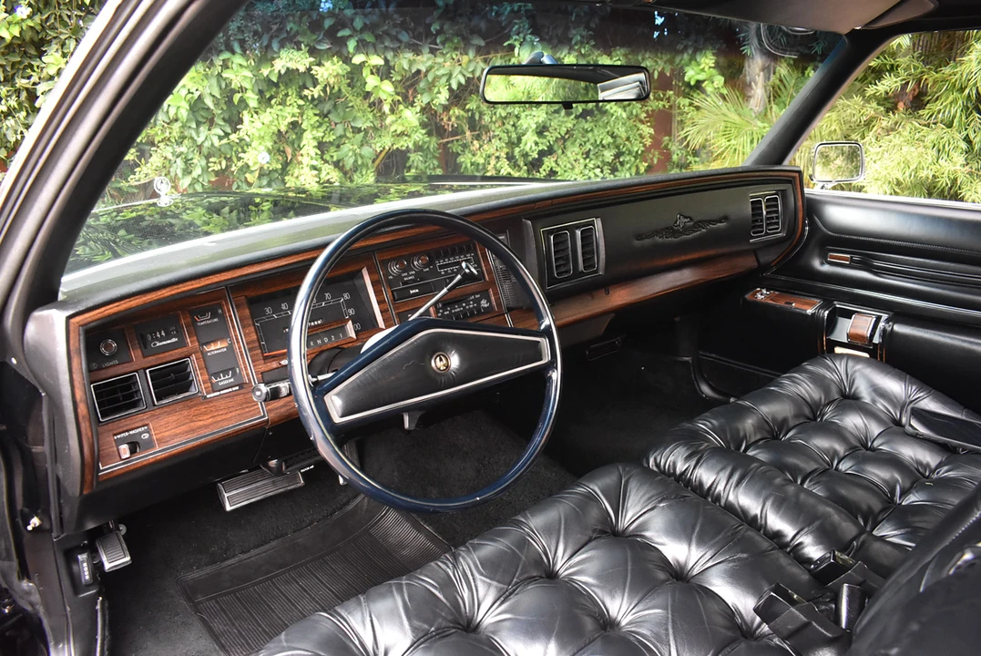 1975 Chrysler Imperial 3rd Gen - Image 22 of 31