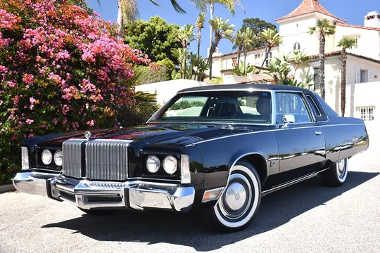 1975 Imperial LeBaron Crown Coupe