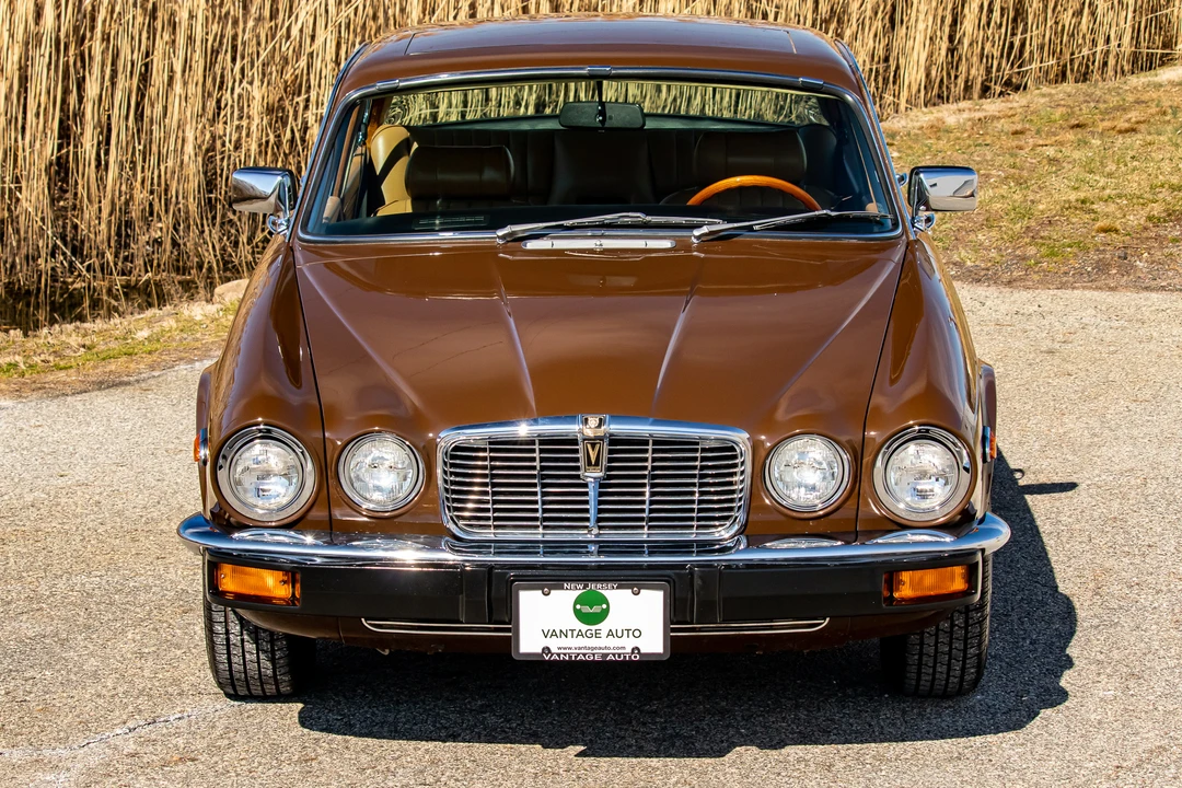 1977 Jaguar XJ Series 2 - Image 9 of 31