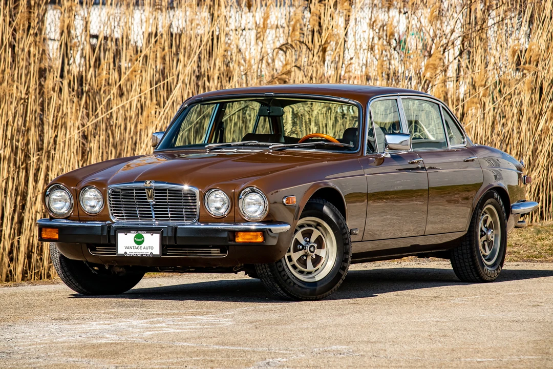 1977 Jaguar XJ Series 2 - Image 5 of 31