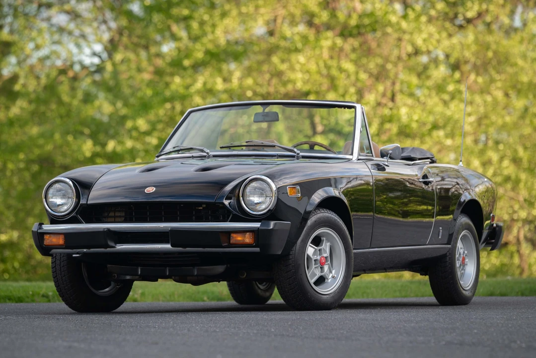 1978 Fiat 124 Sport Spider - Image 2 of 31