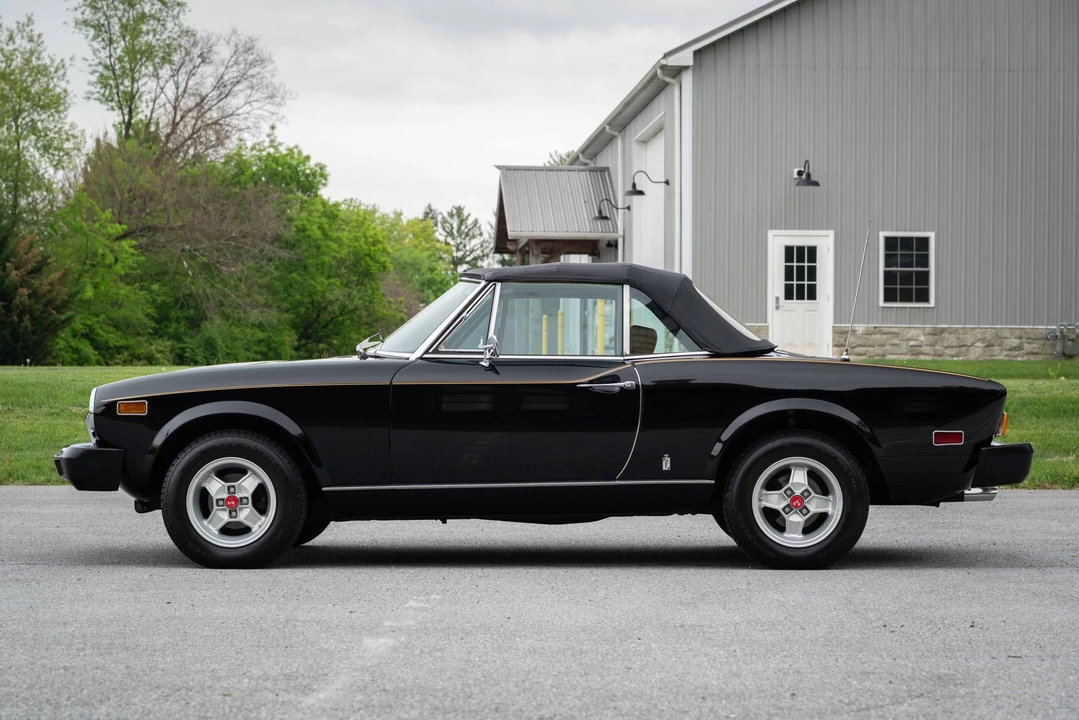 1978 Fiat 124 Sport Spider - Image 4 of 31