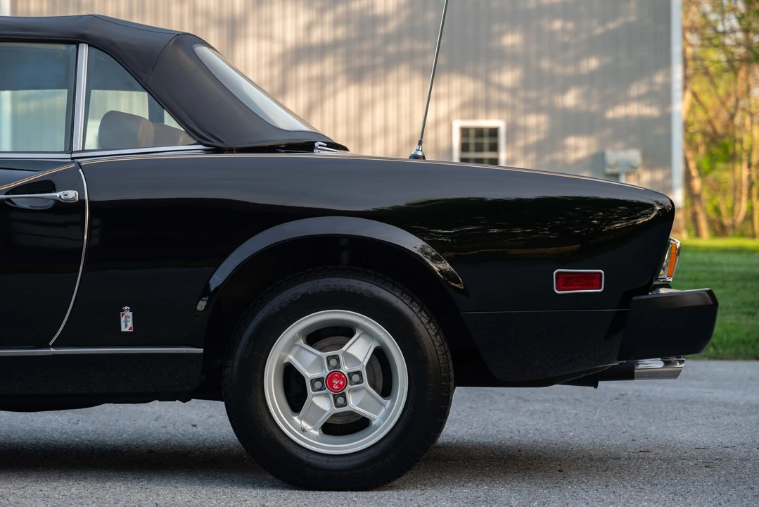 1978 Fiat 124 Sport Spider - Image 21 of 31