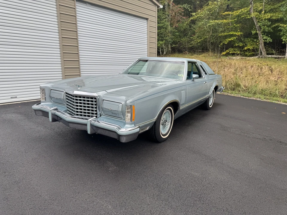 1978 Ford Thunderbird 6th Gen - Image 3 of 31