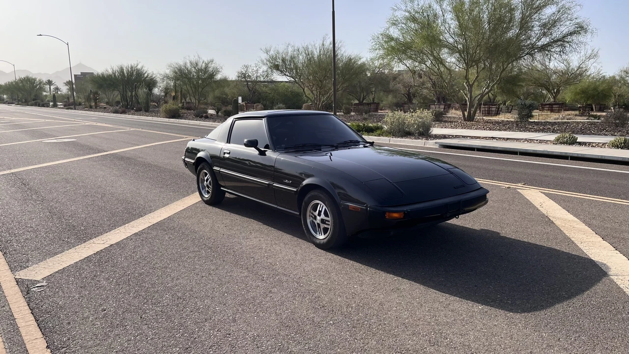 1983 Mazda RX-7 SA & FB - Image 2 of 31
