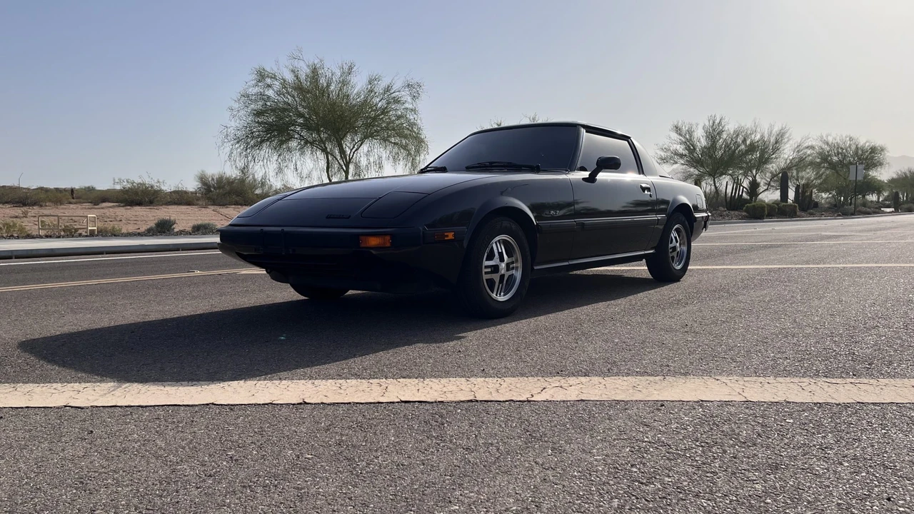 1983 Mazda RX-7 SA & FB - Image 8 of 31