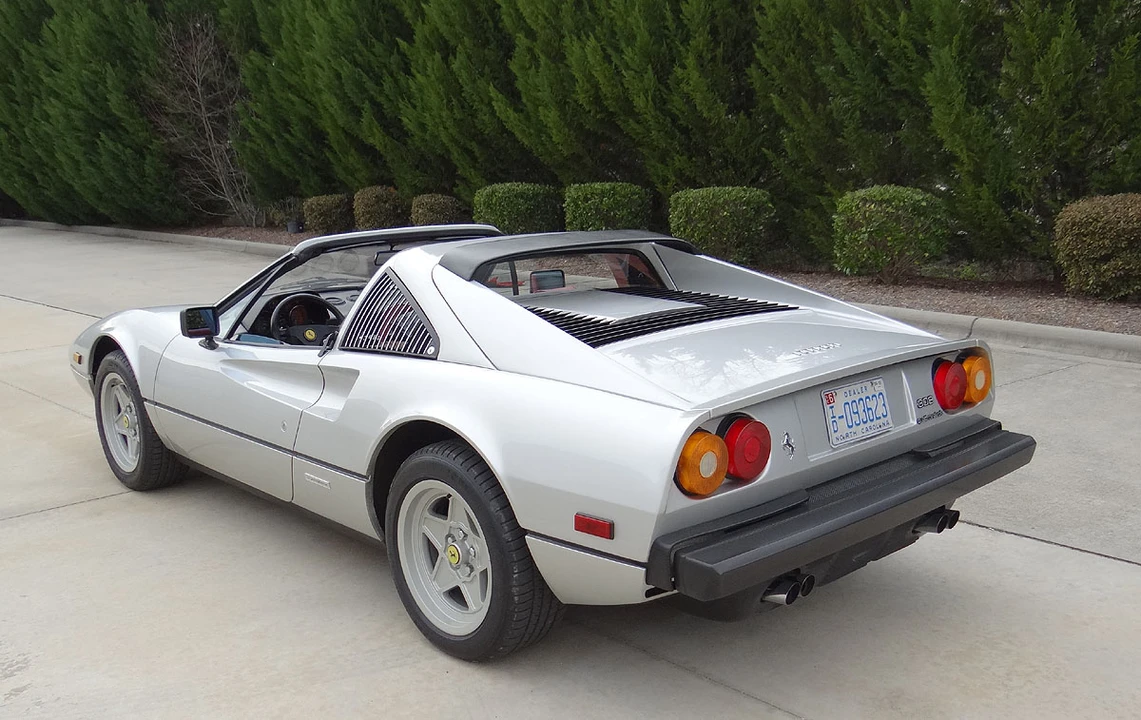 1985 Ferrari 308 GTS QV - Image 23 of 31
