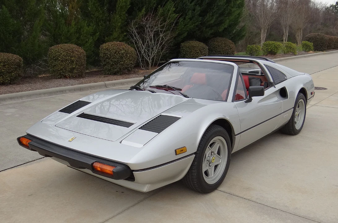 1985 Ferrari 308 GTS QV - Image 25 of 31