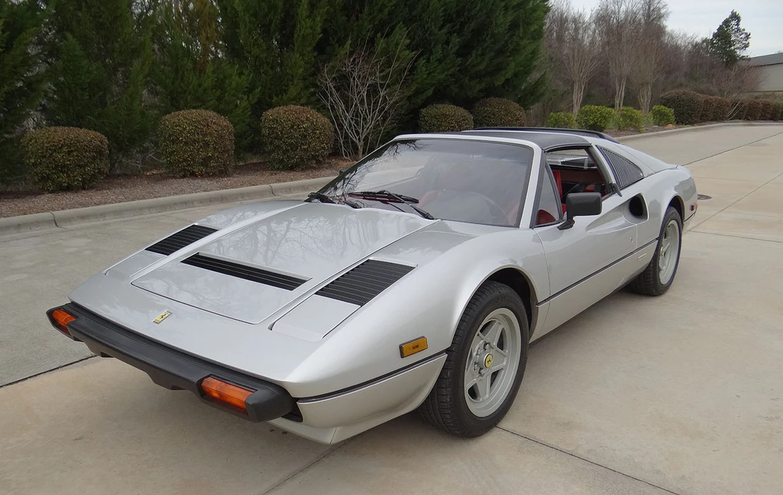 1985 Ferrari 308 GTS QV - Image 14 of 31