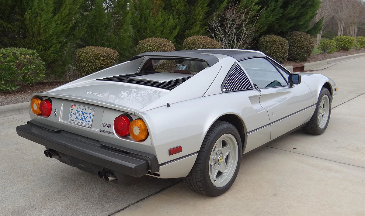 1985 Ferrari 308 GTS QV - Image 3 of 31