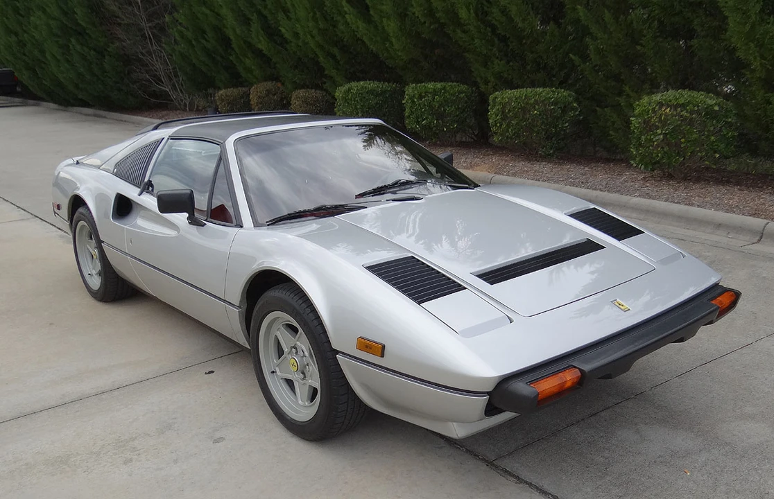 1985 Ferrari 308 GTS QV - Image 2 of 31