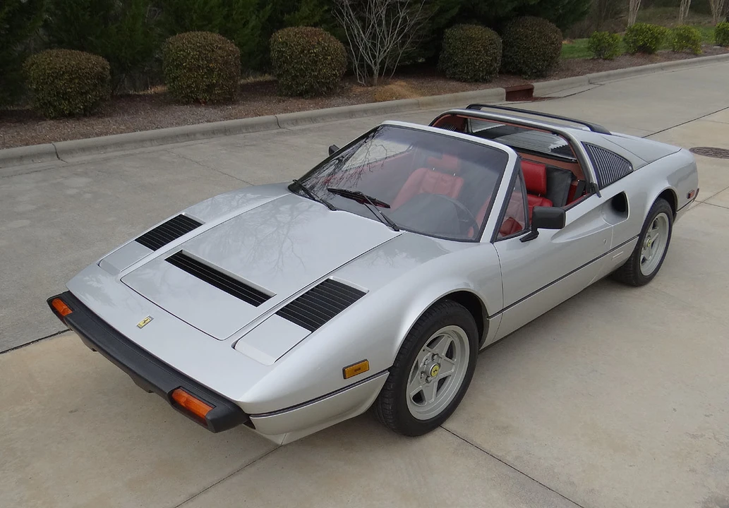 1985 Ferrari 308 GTS QV - Image 22 of 31