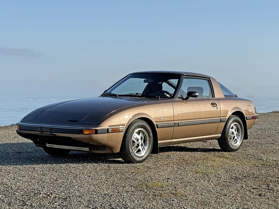 1985 Mazda RX-7 SA & FB - Image 2 of 31