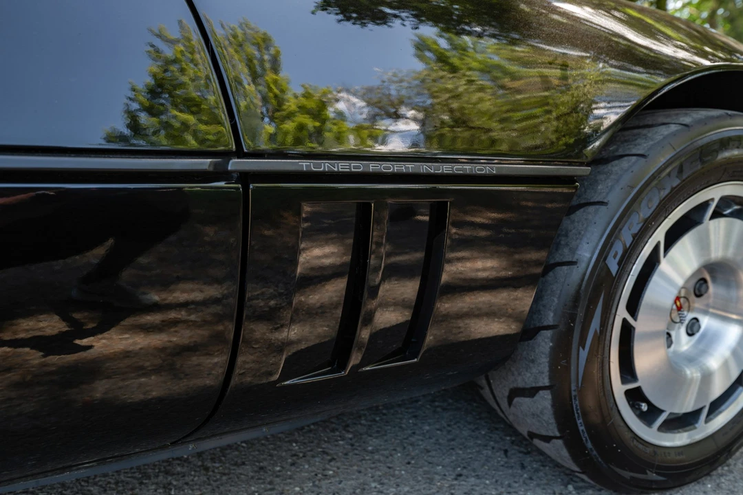 1986 Chevrolet Corvette C4 - Image 24 of 31