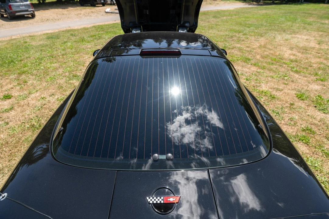 1986 Chevrolet Corvette C4 - Image 17 of 31