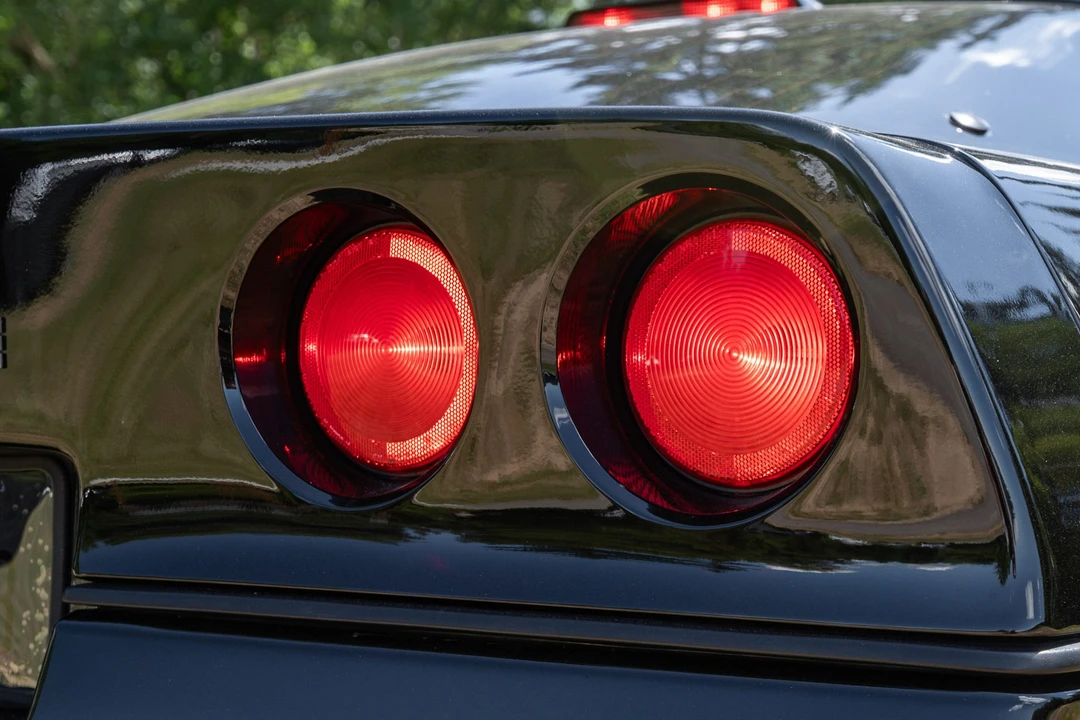 1986 Chevrolet Corvette C4 - Image 16 of 31