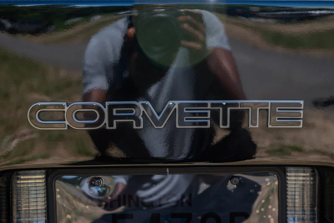 1986 Chevrolet Corvette C4 - Image 26 of 31