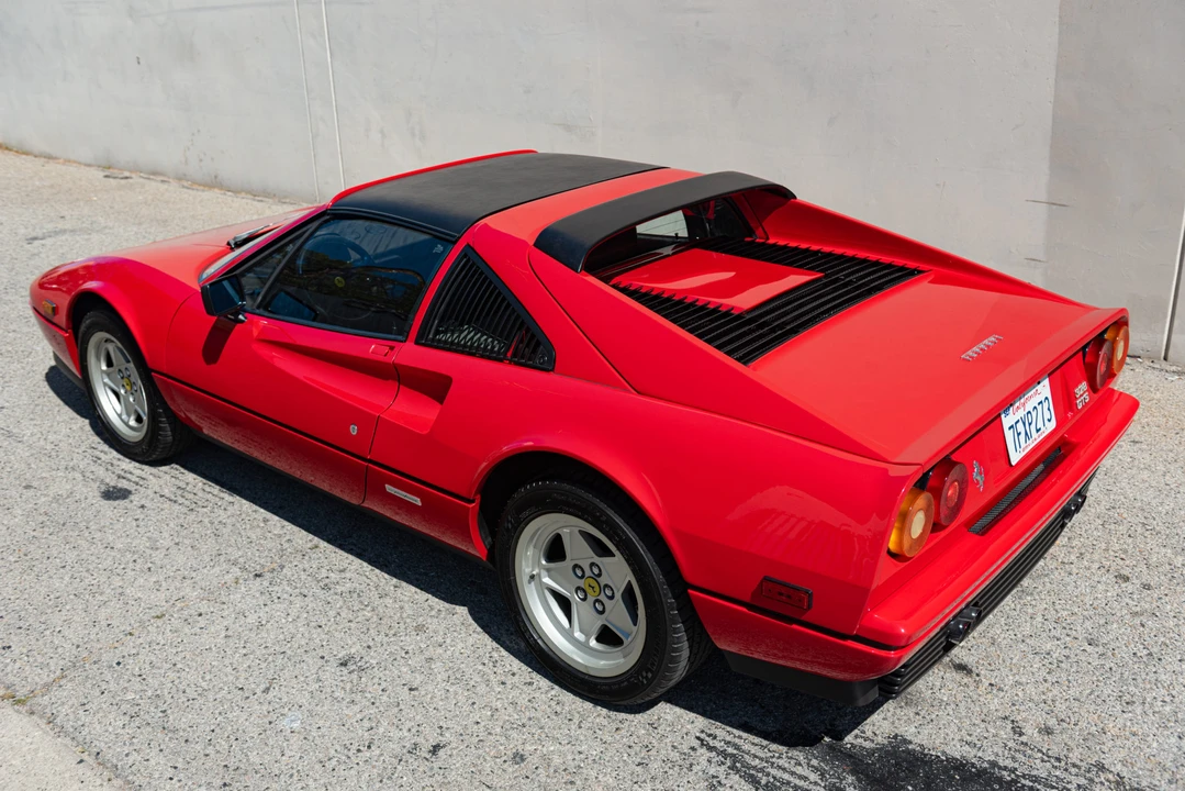 1986 Ferrari 328 GTS - Image 18 of 31