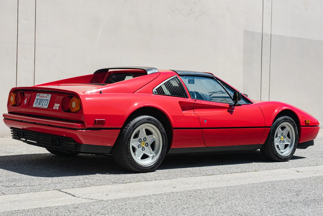 1986 Ferrari 328 GTS - Image 24 of 31