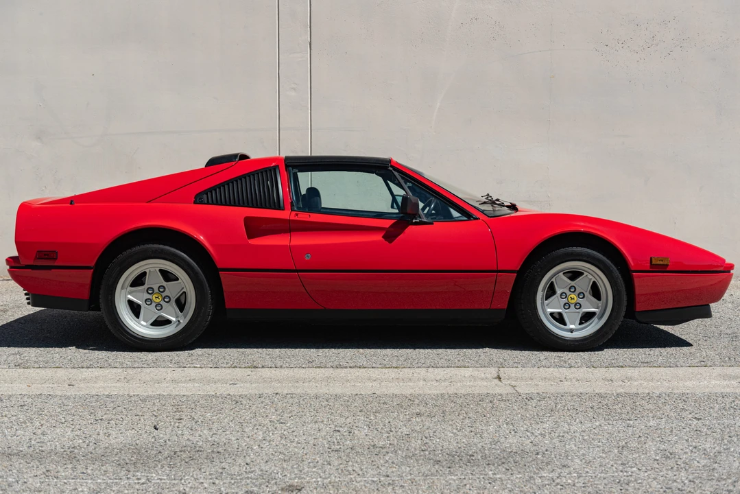 1986 Ferrari 328 GTS - Image 26 of 31