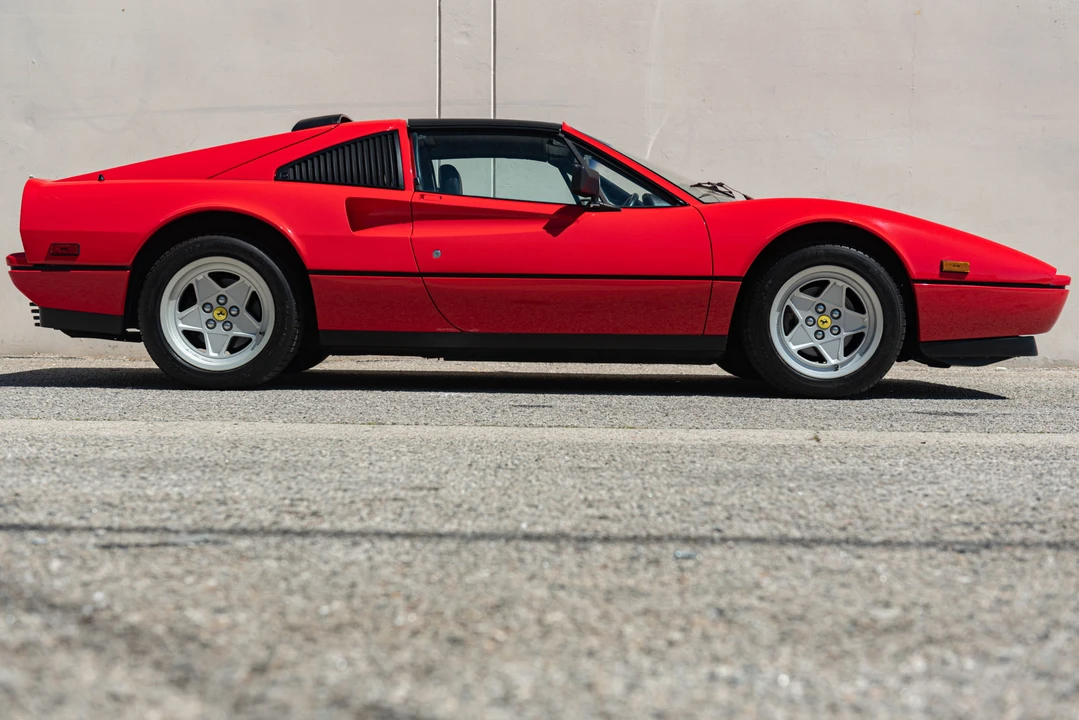 1986 Ferrari 328 GTS - Image 28 of 31