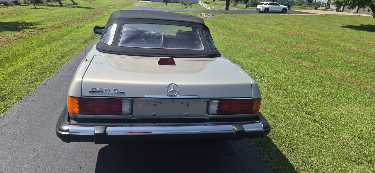 1986 Mercedes-Benz R107 SL-Class - Image 14 of 31