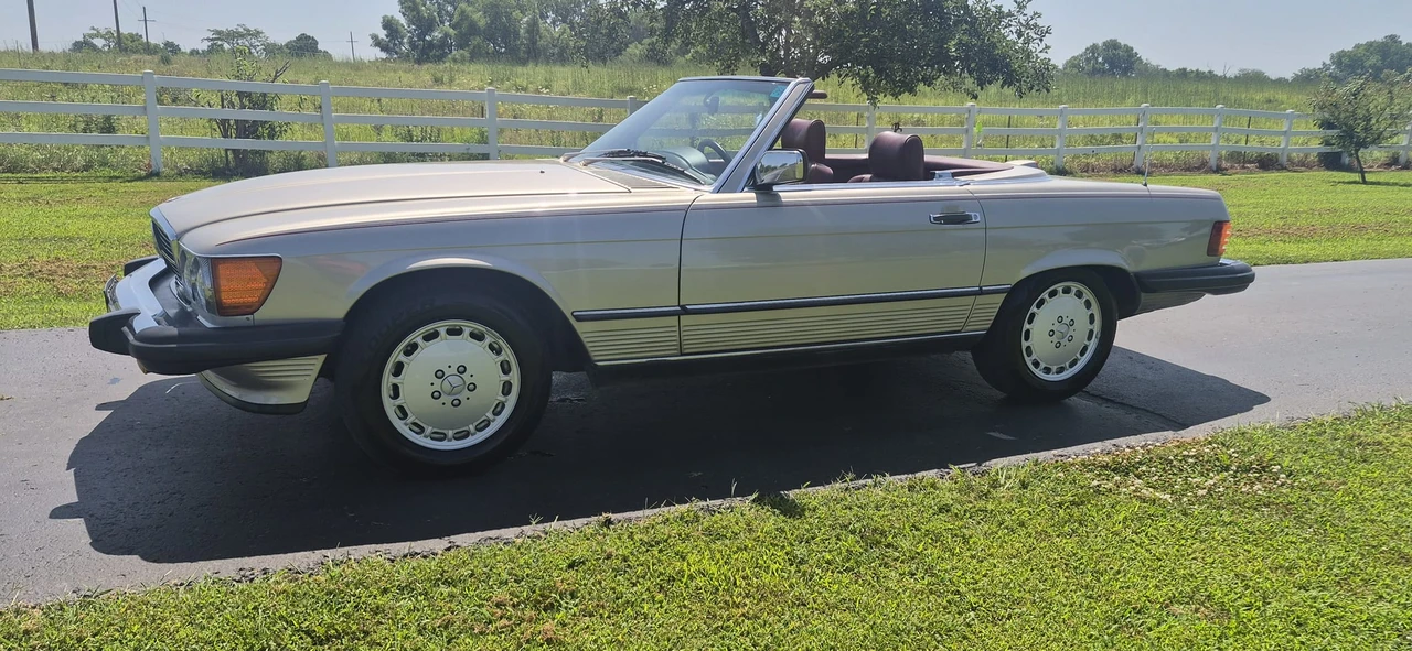 1986 Mercedes-Benz R107 SL-Class - Image 2 of 31