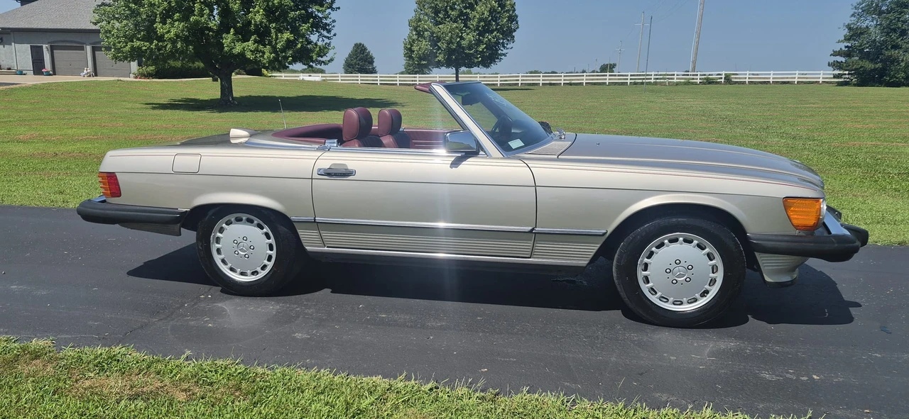 1986 Mercedes-Benz R107 SL-Class - Image 9 of 31