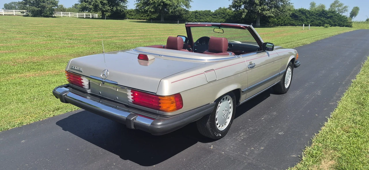 1986 Mercedes-Benz R107 SL-Class - Image 12 of 31