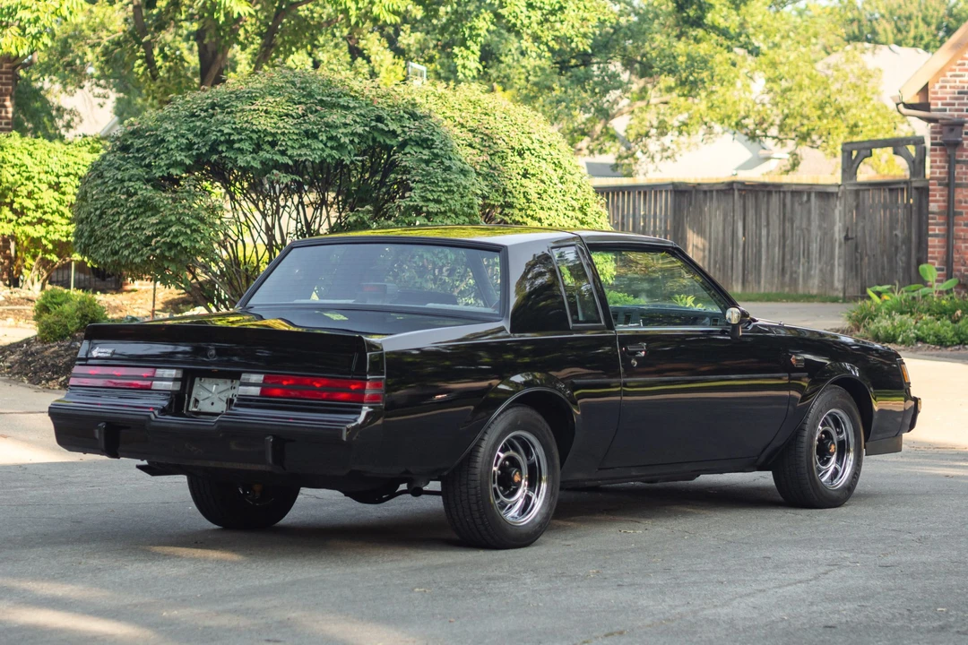 1987 Buick Grand National - Image 5 of 31
