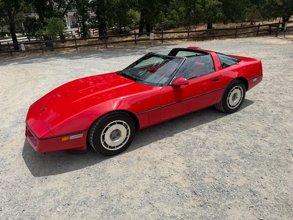 1987 Chevrolet Corvette C4 - Image 3 of 31