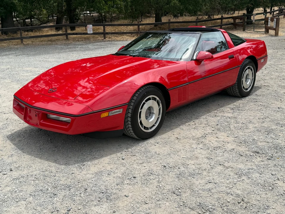 1987 Chevrolet Corvette C4 - Image 4 of 31