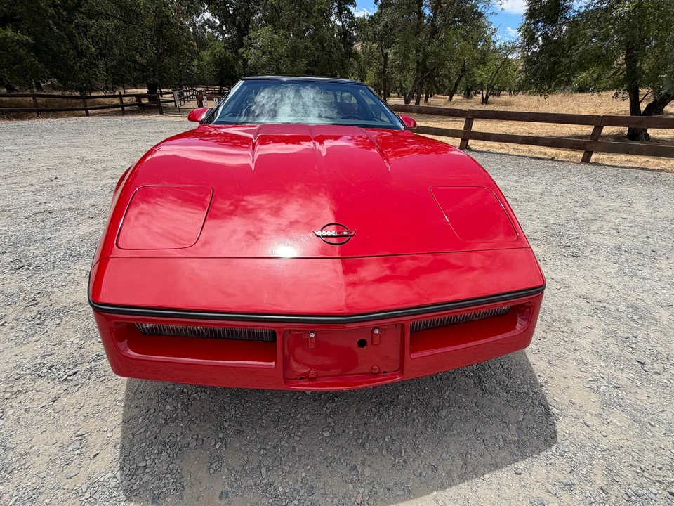 1987 Chevrolet Corvette C4 - Image 27 of 31