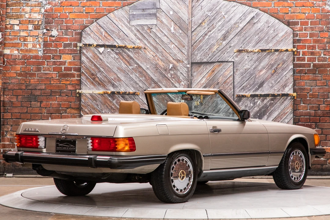 1987 Mercedes-Benz R107 SL-Class - Image 12 of 31