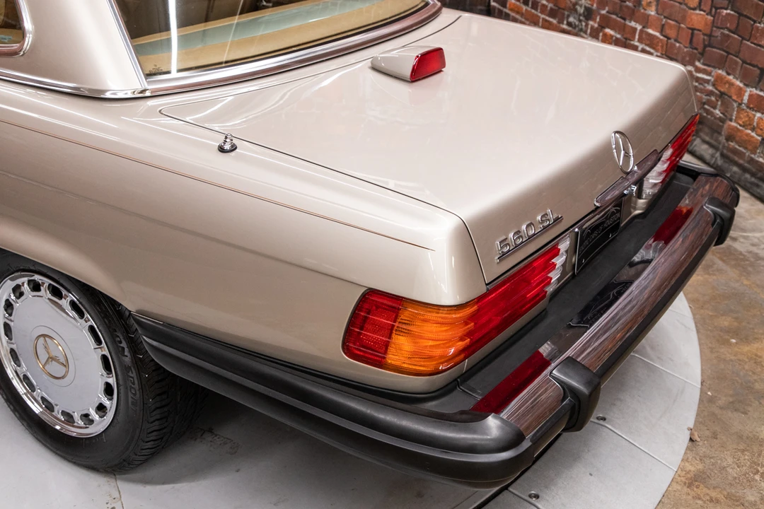 1987 Mercedes-Benz R107 SL-Class - Image 26 of 31